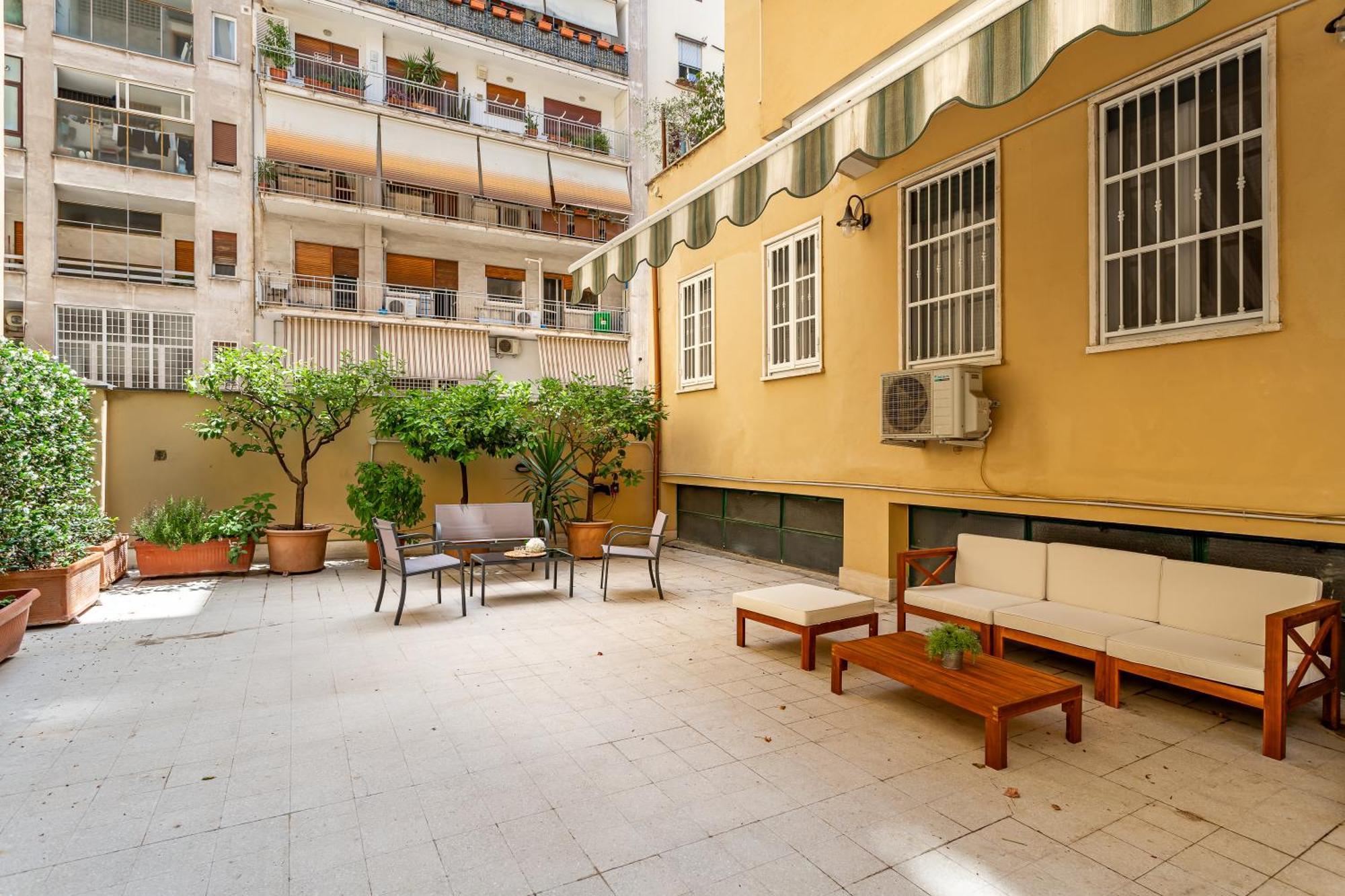 Iflat Vatican Spacious Apartment With Terrace Рим Экстерьер фото